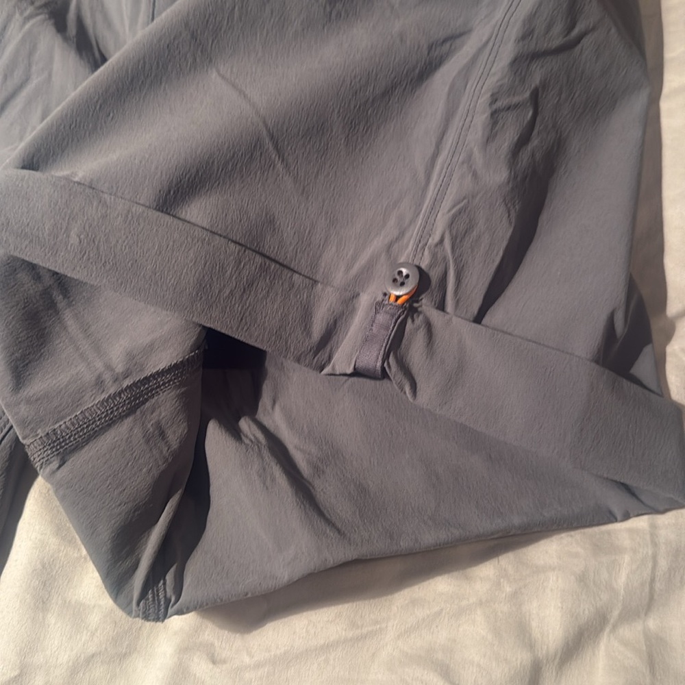 NWT Women’s Orvis shorts - Picture 4 of 10